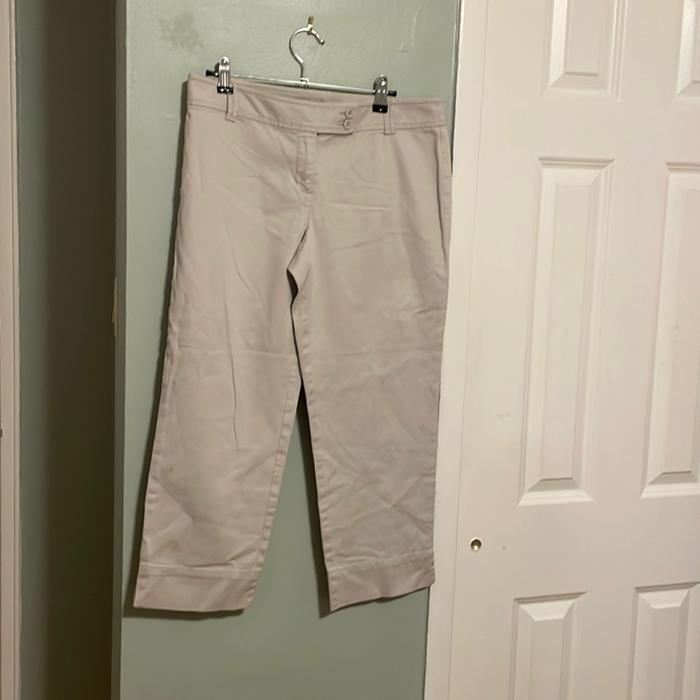 Loft Catalina Capri Marisa Size 4